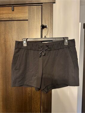 Lululemon On the Fly Short 2.5"